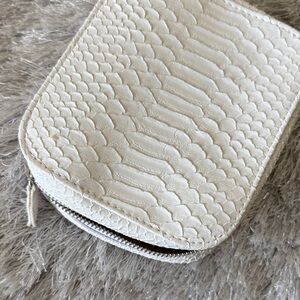 Trish McCEvoy White Makeup Planner.